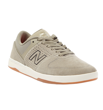 New Balance Numeric 533 V2 Skate Shoes
